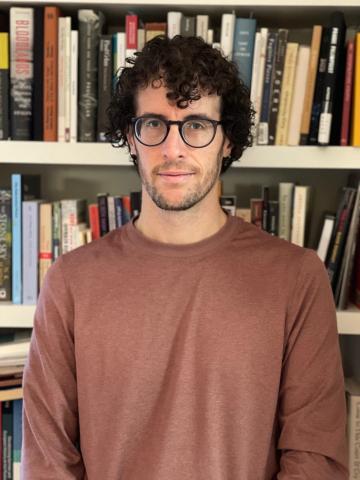 Humanities 101 Instructor Jason Groves